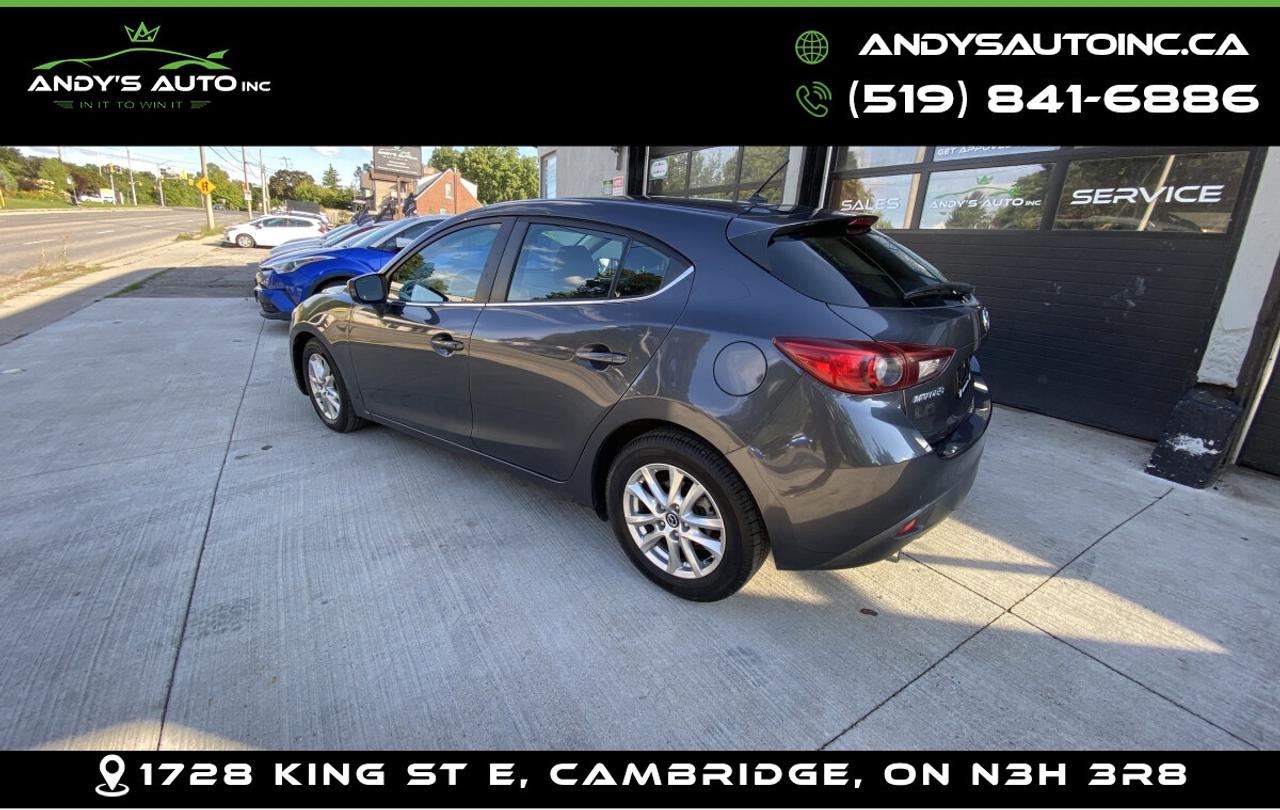 2016 Mazda 3 GS SKY HB ! SUNROOF !! HEATED SEATS ! GS SKY ! SUNROOF !! HEATED SEATS ! Photo