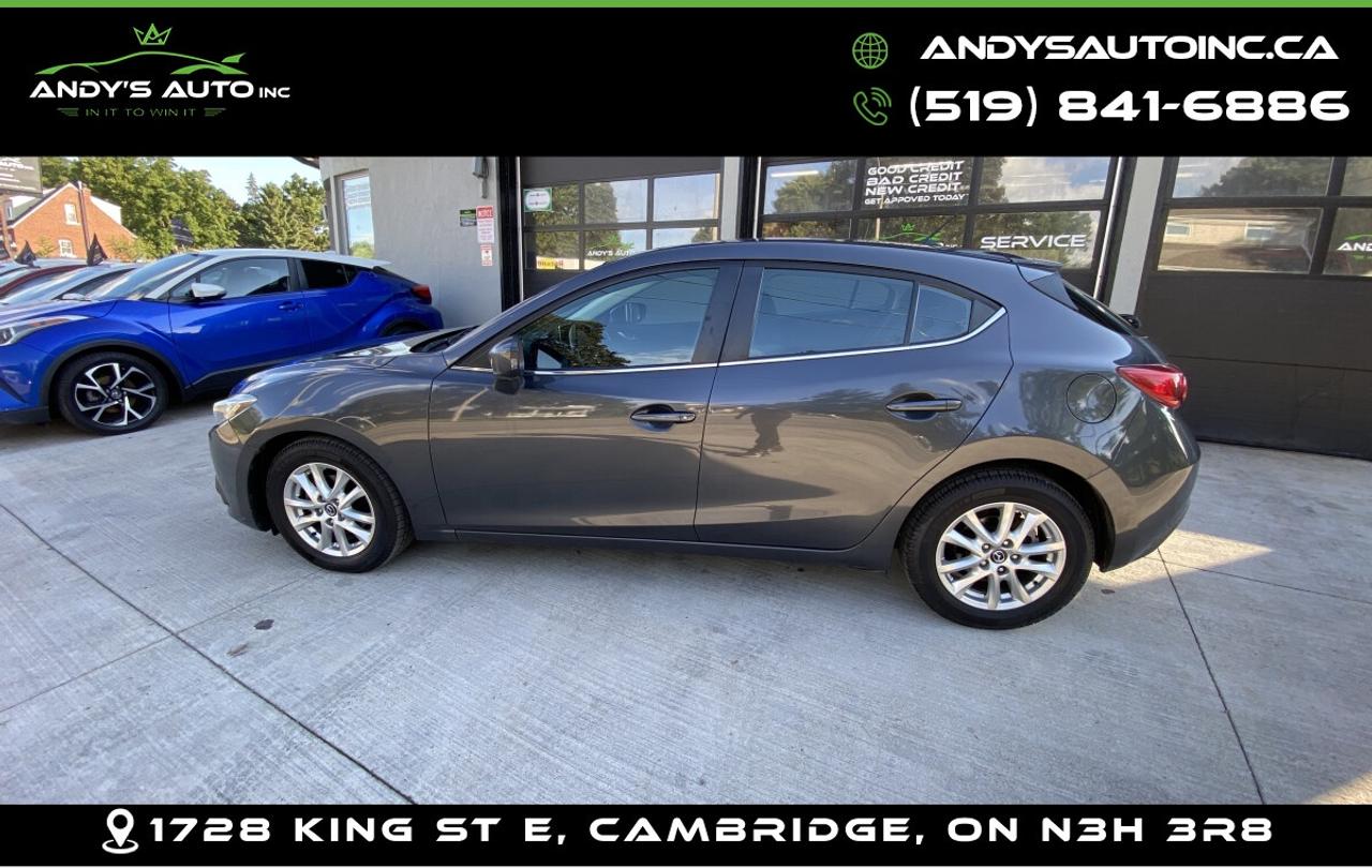 2016 Mazda 3 GS SKY HB ! SUNROOF !! HEATED SEATS ! GS SKY ! SUNROOF !! HEATED SEATS ! Photo
