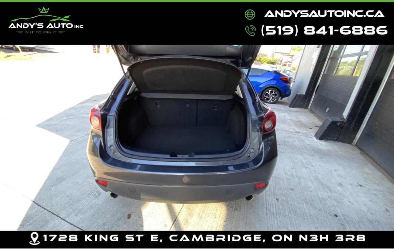 2016 Mazda 3 GS SKY HB ! SUNROOF !! HEATED SEATS ! GS SKY ! SUNROOF !! HEATED SEATS ! Photo