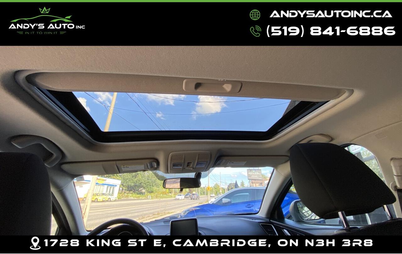 2016 Mazda 3 GS SKY HB ! SUNROOF !! HEATED SEATS ! GS SKY ! SUNROOF !! HEATED SEATS ! Photo