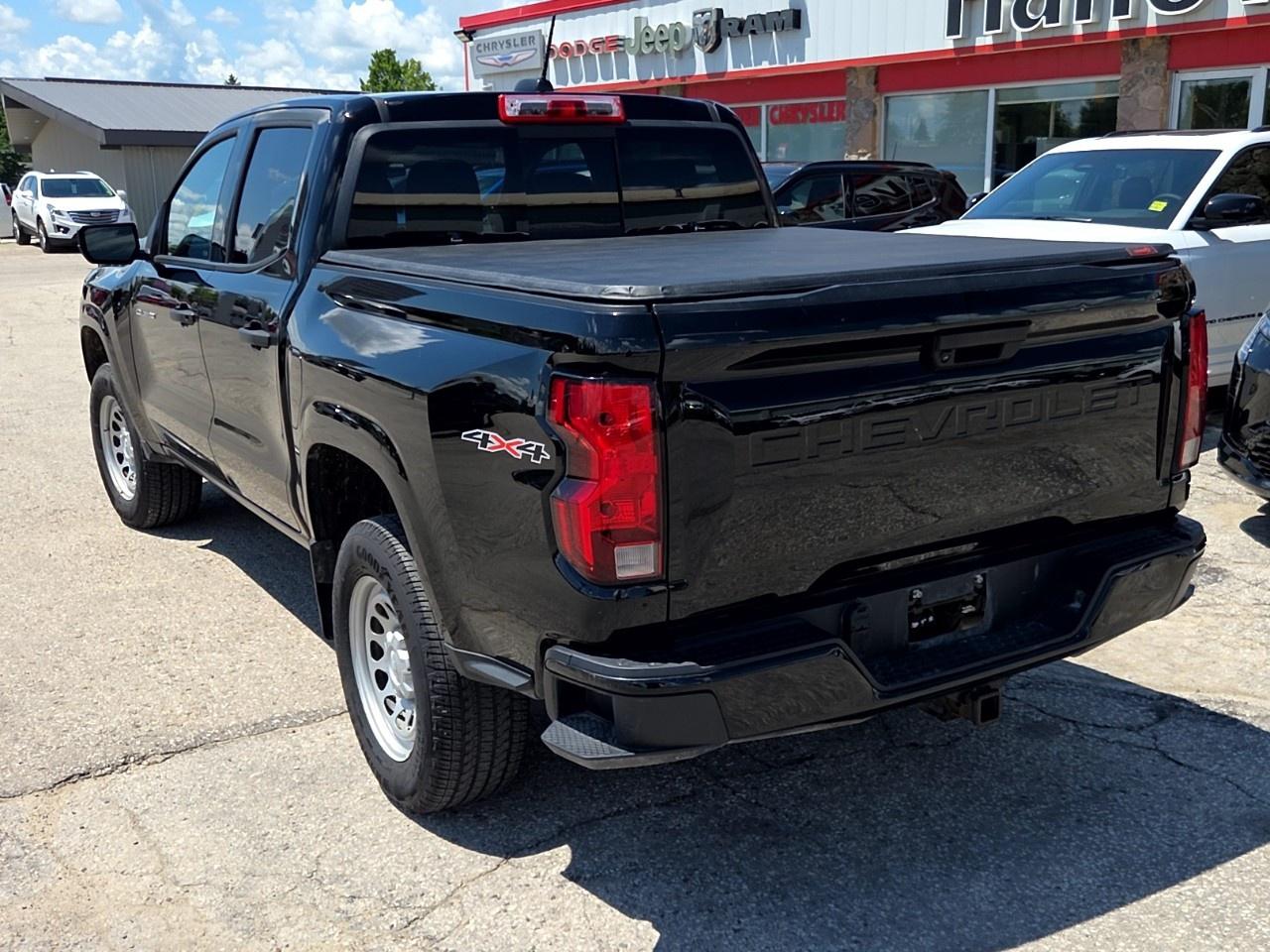 2024 Chevrolet Colorado Crew Cab Short Box 4-Wheel Drive Work Truck Photo