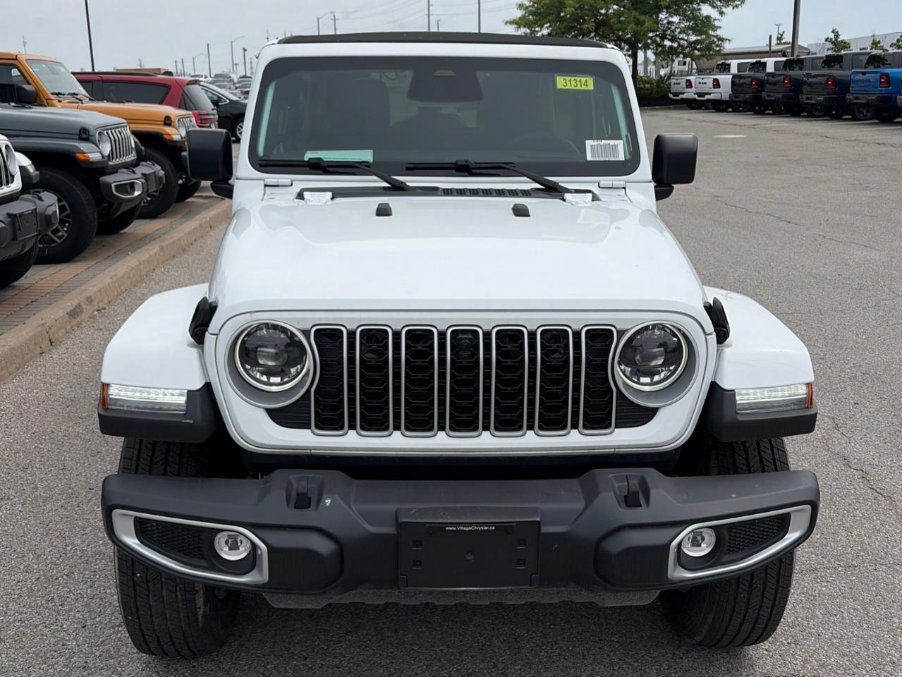 2026 Jeep Wrangler SAHARA 4DR 4X4 Photo5