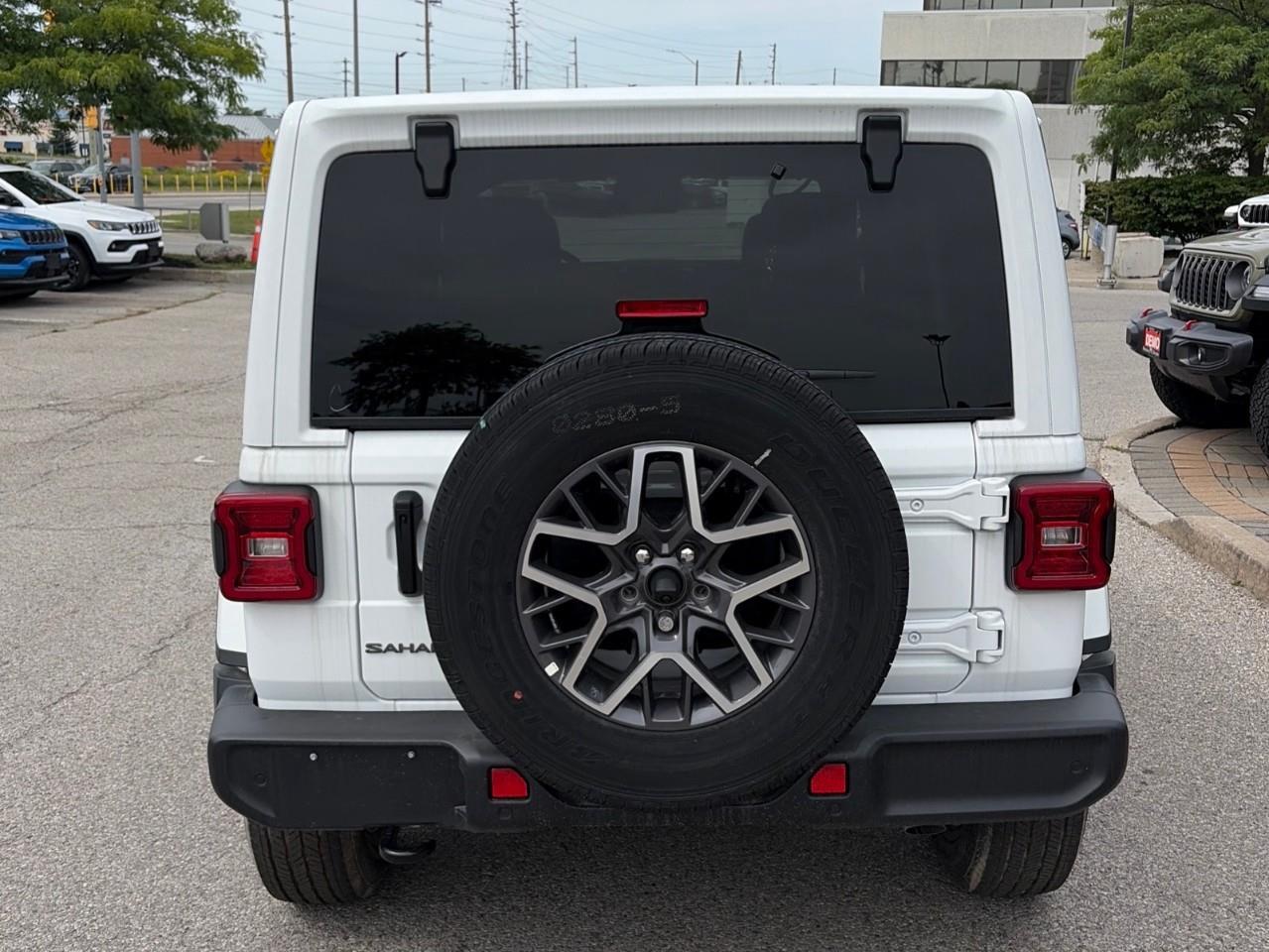 2026 Jeep Wrangler SAHARA 4DR 4X4 Photo