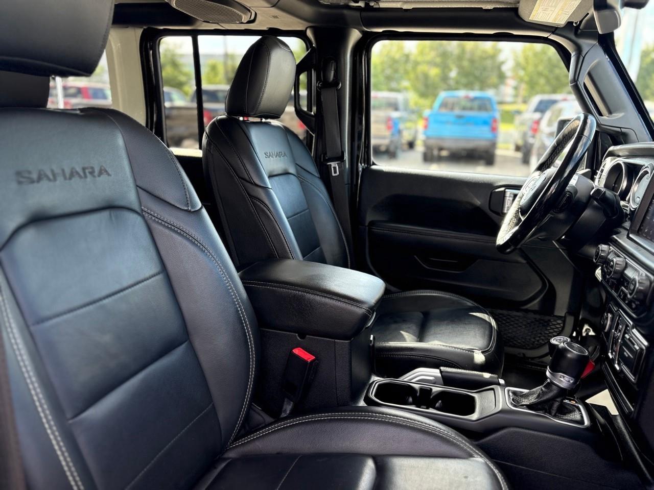 2021 Jeep WRANGLER UNLIMITED Sahara 4dr 4x4 Photo