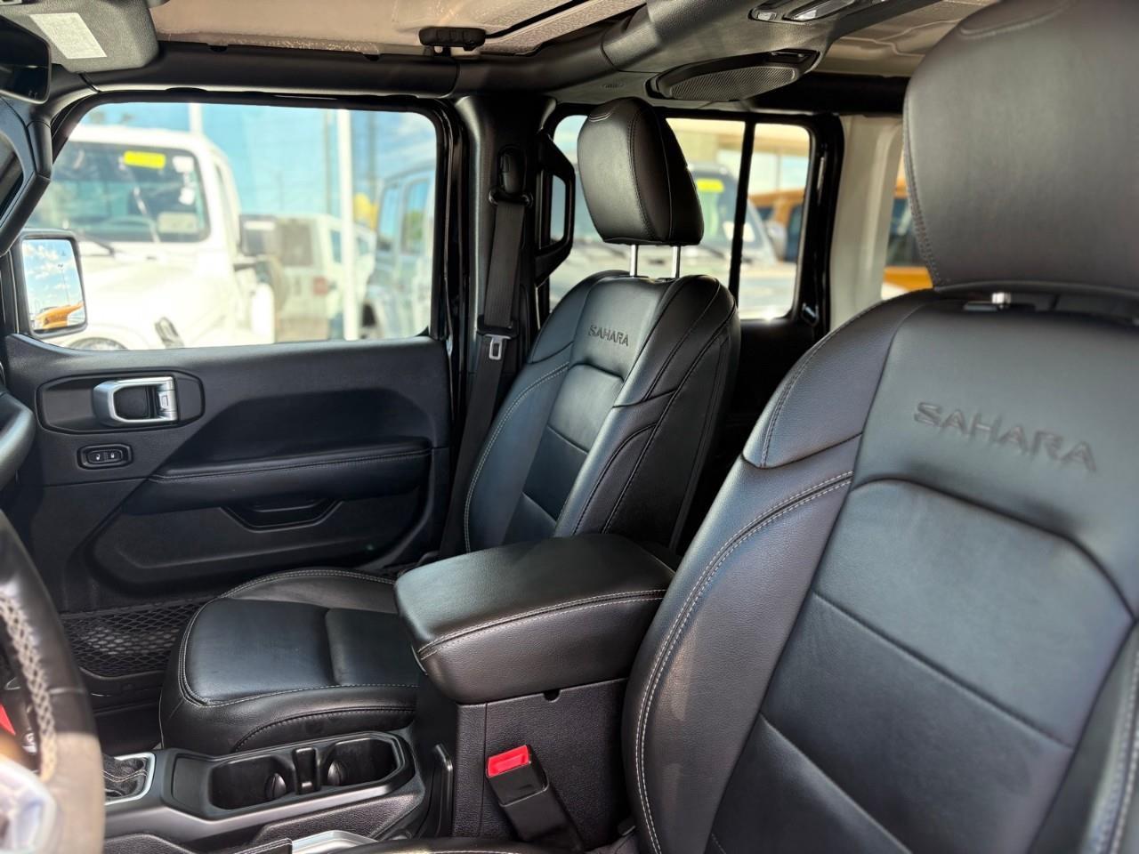 2021 Jeep WRANGLER UNLIMITED Sahara 4dr 4x4 Photo