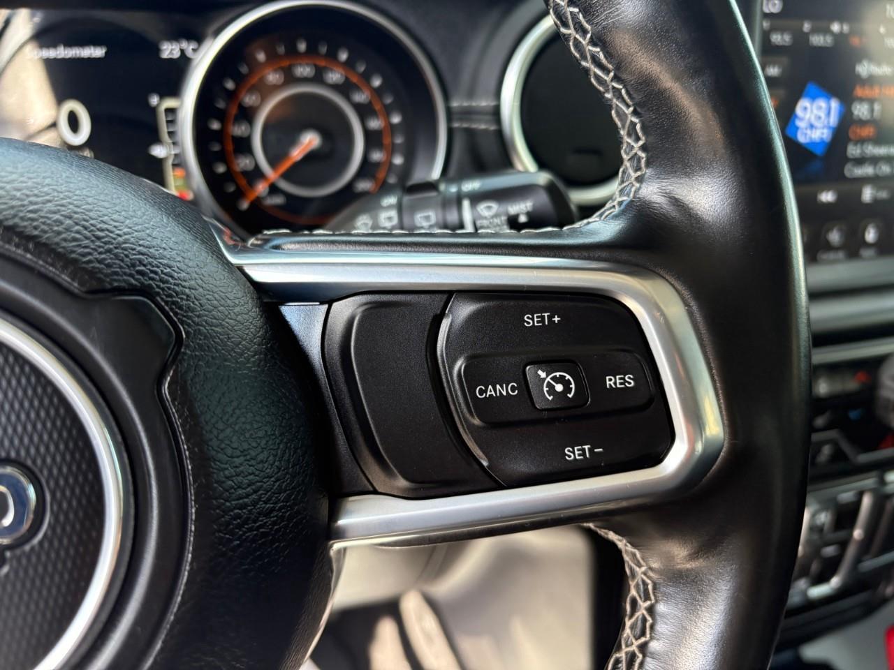 2021 Jeep WRANGLER UNLIMITED Sahara 4dr 4x4 Photo