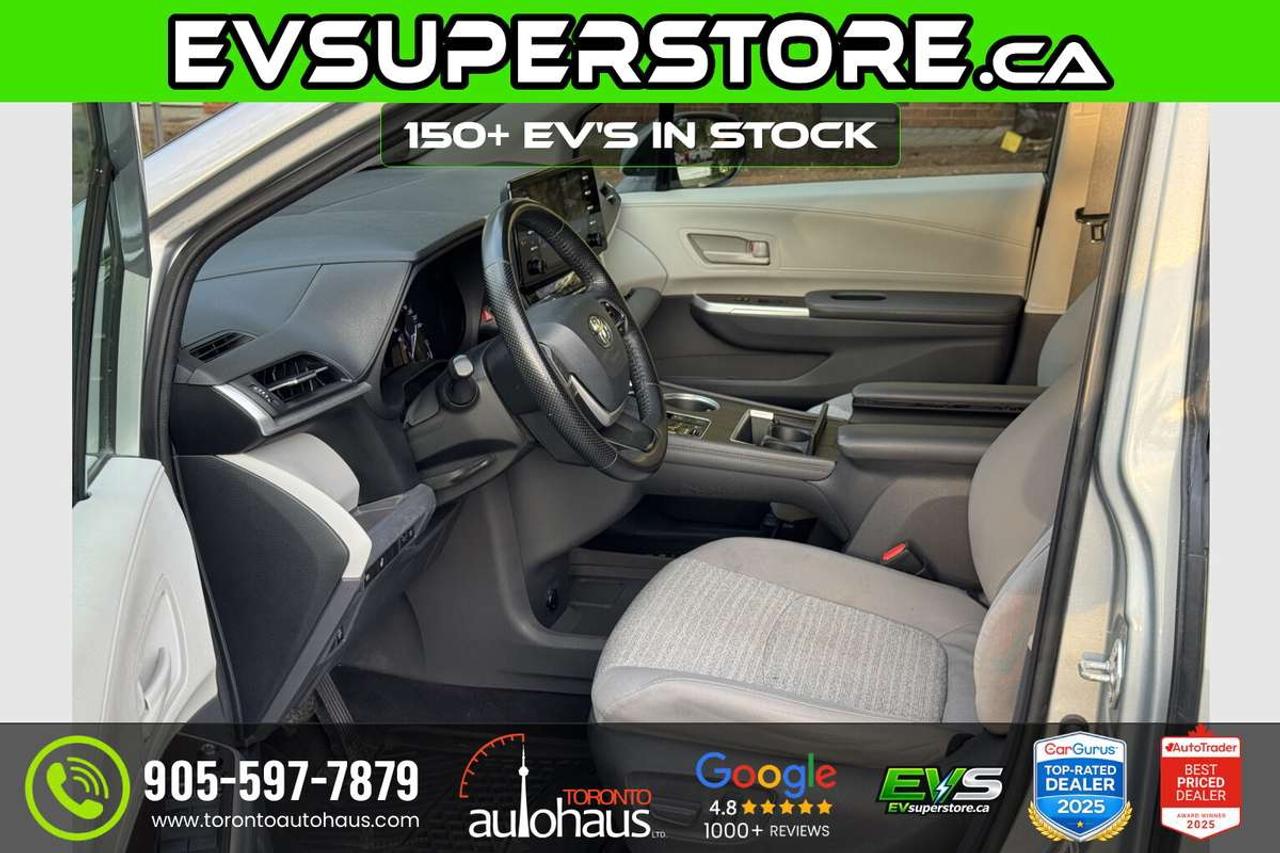 2021 Toyota Sienna LE/AWD/HYBRID/8 PASS Photo