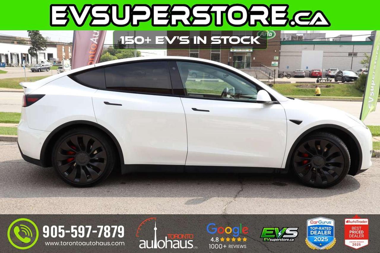 2022 Tesla Model Y PERFORMANCE AT EVSUPERSTORE.CA Photo4