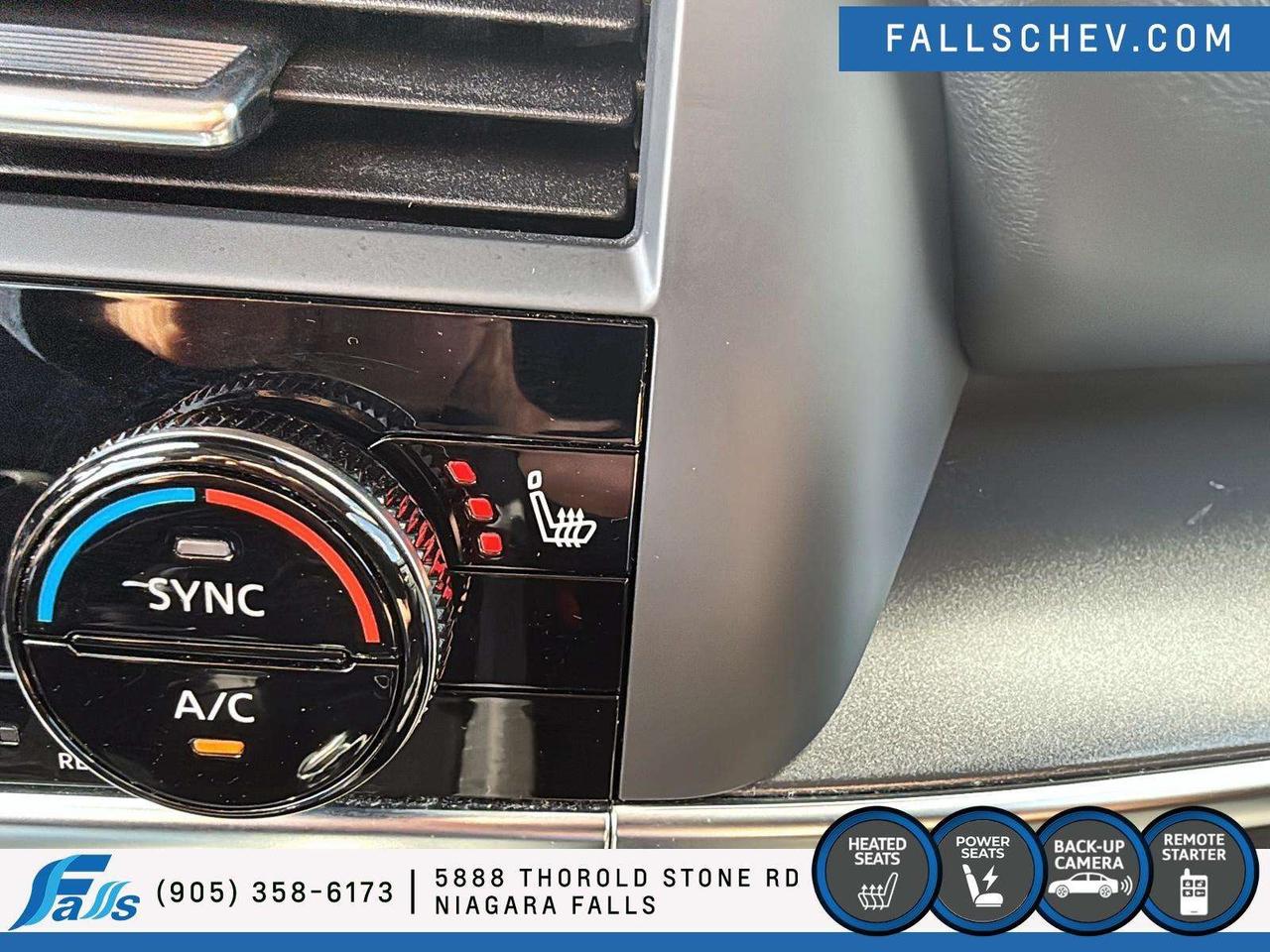 2024 Nissan Rogue SV Moonroof RENTAL,SV,SUNROOF,AWD,H.SEATS Photo