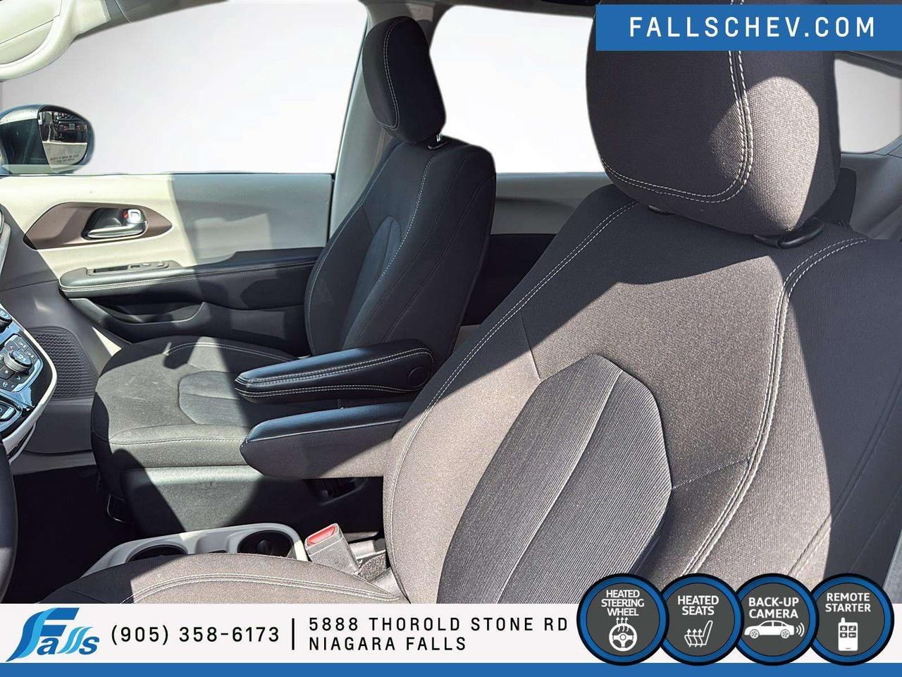 2024 Chrysler Grand Caravan SXT P.DOORS,P.LIFTGATE,STOW GO,H.SEATS Photo