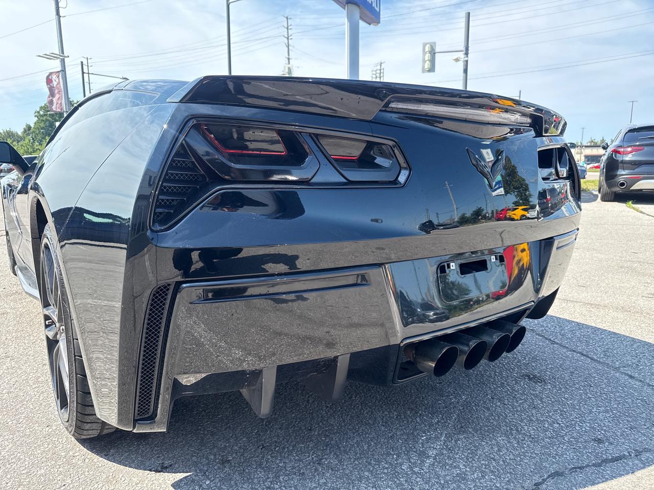 2016 Chevrolet Corvette Stingray 2dr Coupe Photo