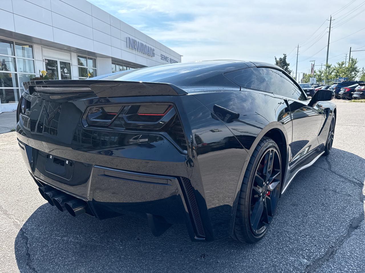2016 Chevrolet Corvette Stingray 2dr Coupe Photo