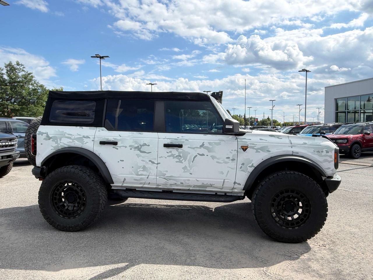 2022 Ford Bronco  Photo