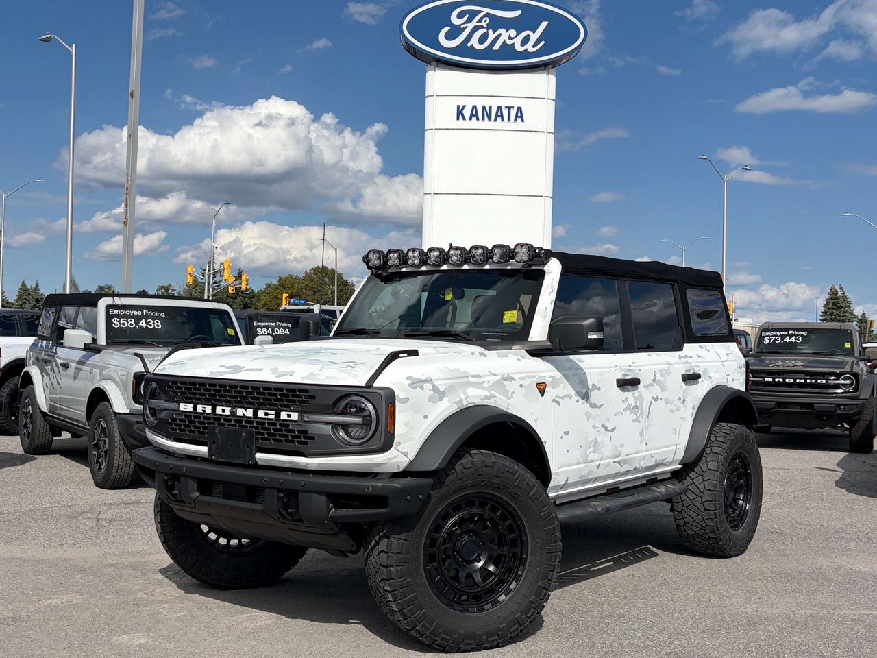 2022 Ford Bronco  Photo