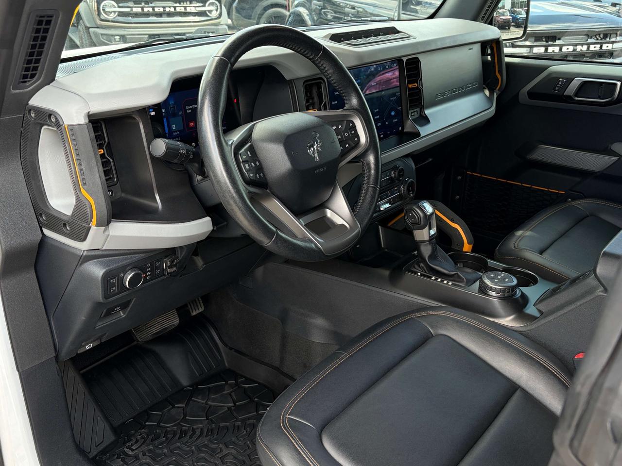 2022 Ford Bronco  Photo
