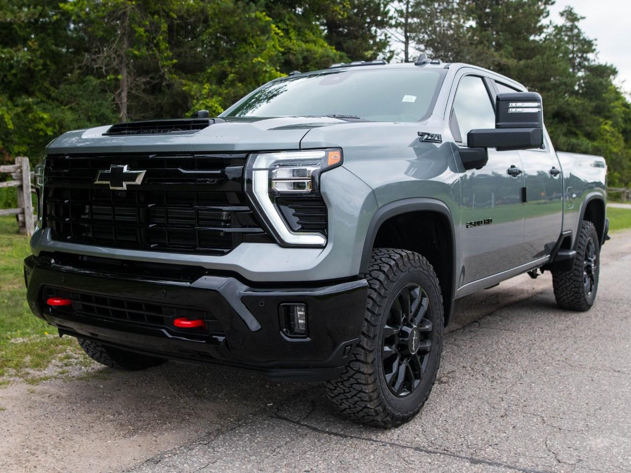 2026 Chevrolet SILVERADO 2500HD 4WD Crew Cab Standard Box LT Photo0