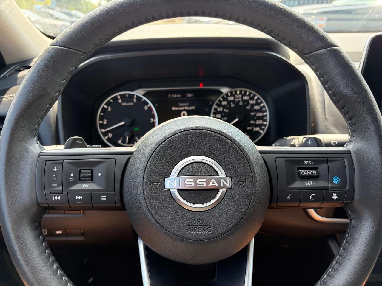 2024 Nissan Rogue SV MOONROOF Photo