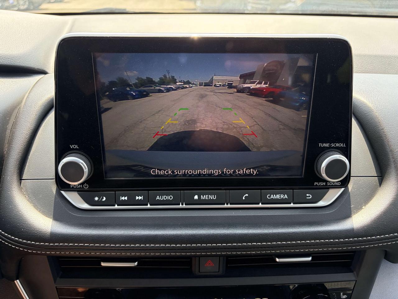 2024 Nissan Rogue SV MOONROOF Photo