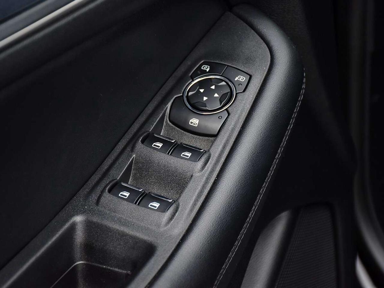 2024 Ford Edge AWD, APPLE CARPLAY, 12" TOUCH SCREEN Photo