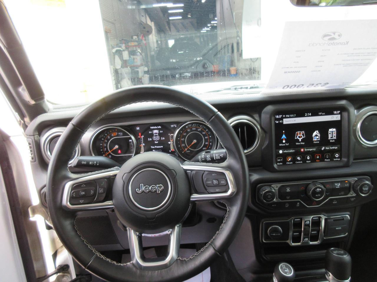 2021 Jeep WRANGLER UNLIMITED Sahara 4dr 4x4 Photo