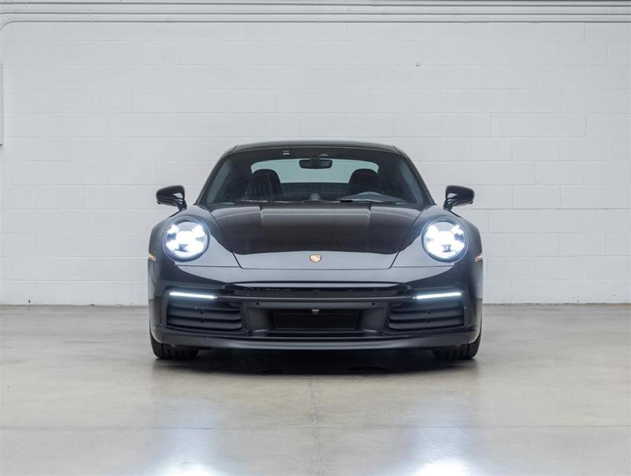 2020 Porsche 911  Photo5