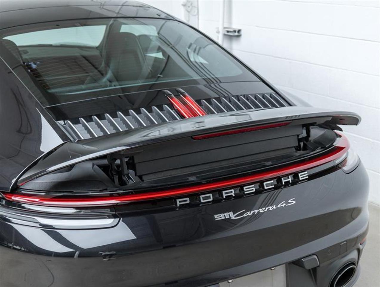 2020 Porsche 911  Photo