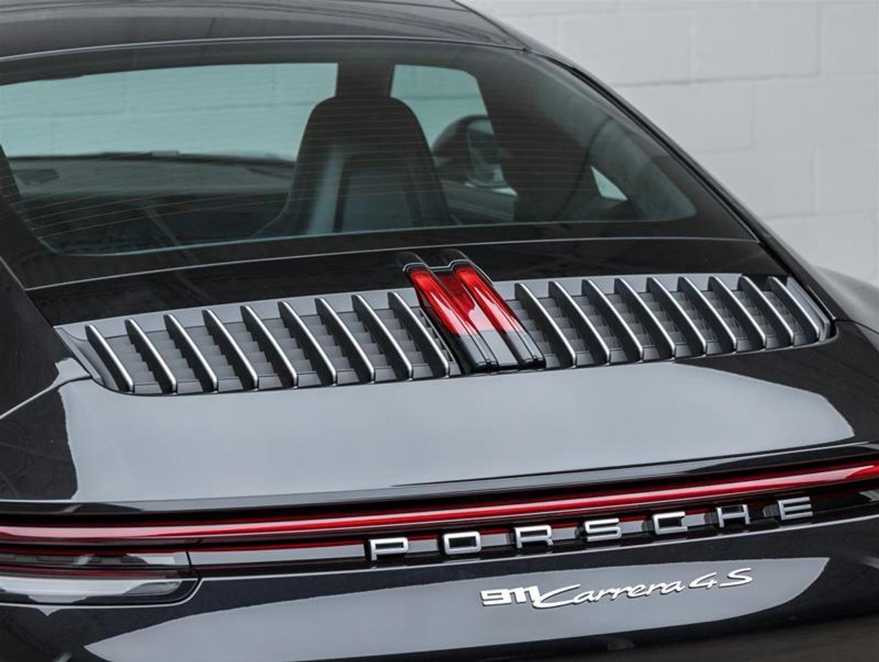 2020 Porsche 911  Photo