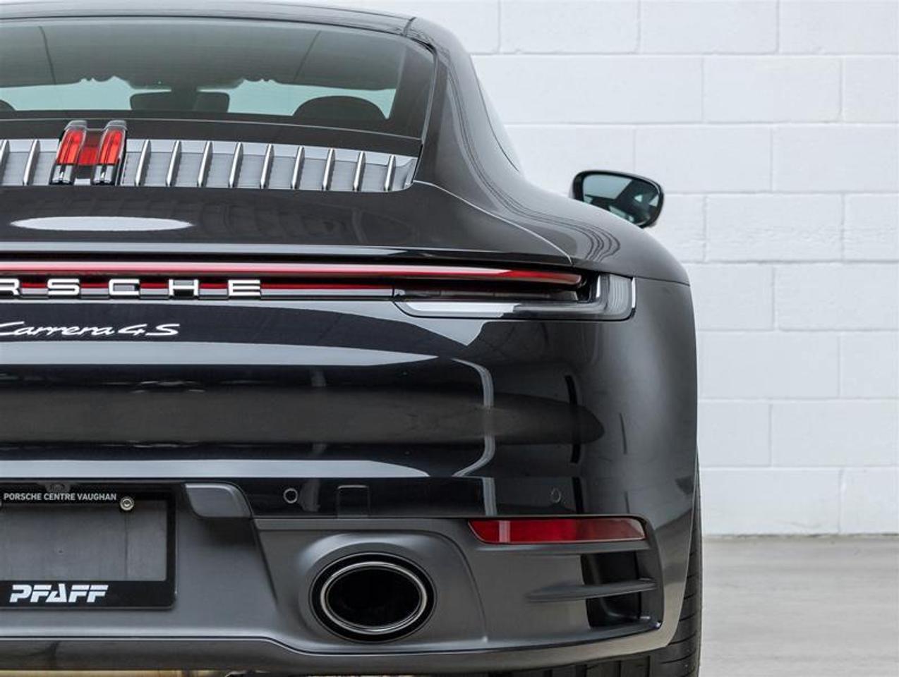2020 Porsche 911  Photo