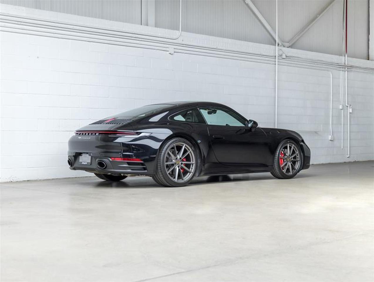2020 Porsche 911  Photo