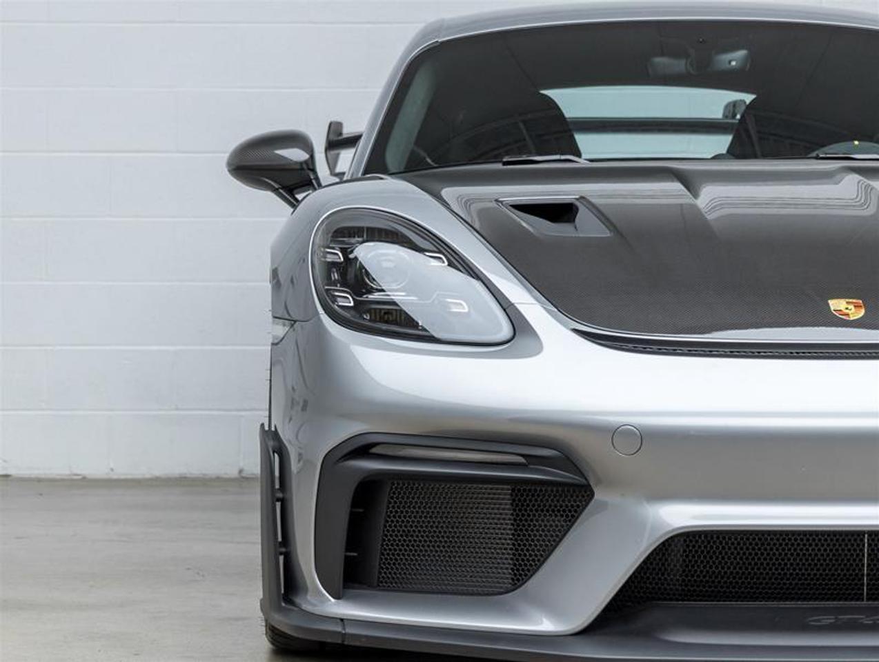 2025 Porsche 718 Cayman  Photo