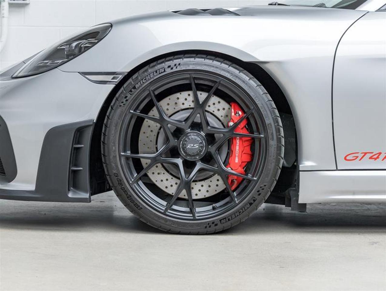 2025 Porsche 718 Cayman  Photo