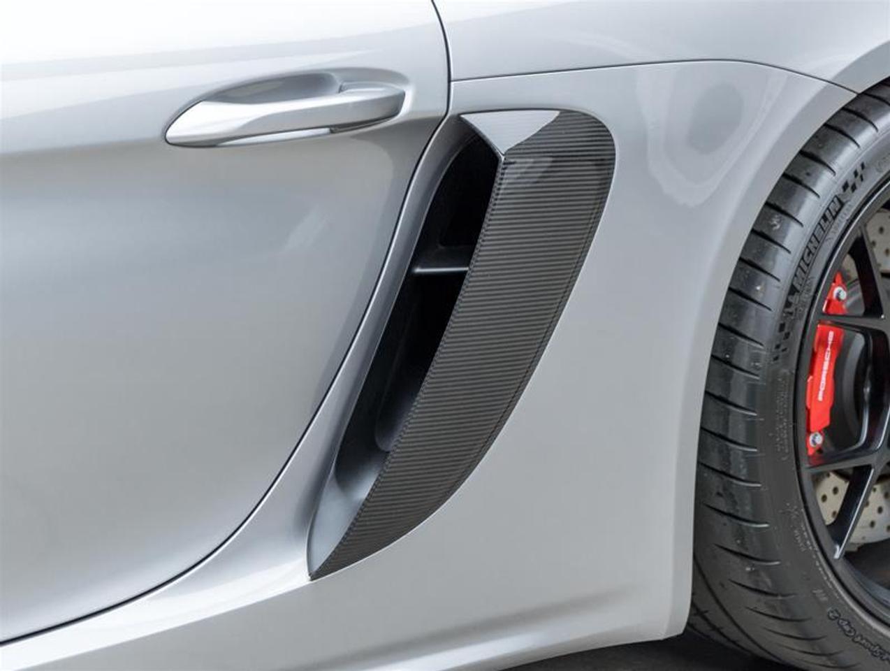 2025 Porsche 718 Cayman  Photo
