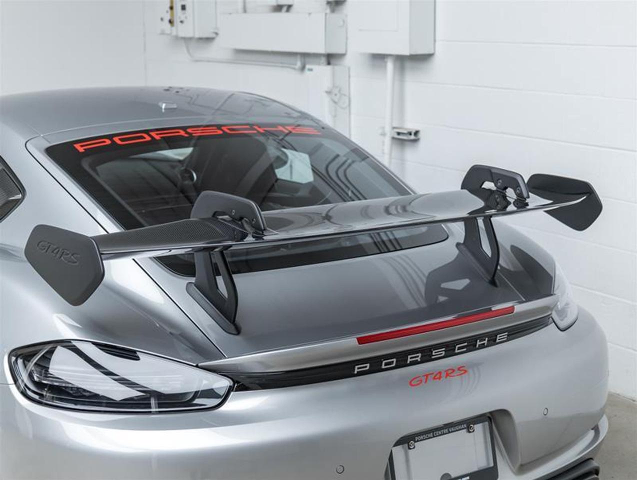 2025 Porsche 718 Cayman  Photo