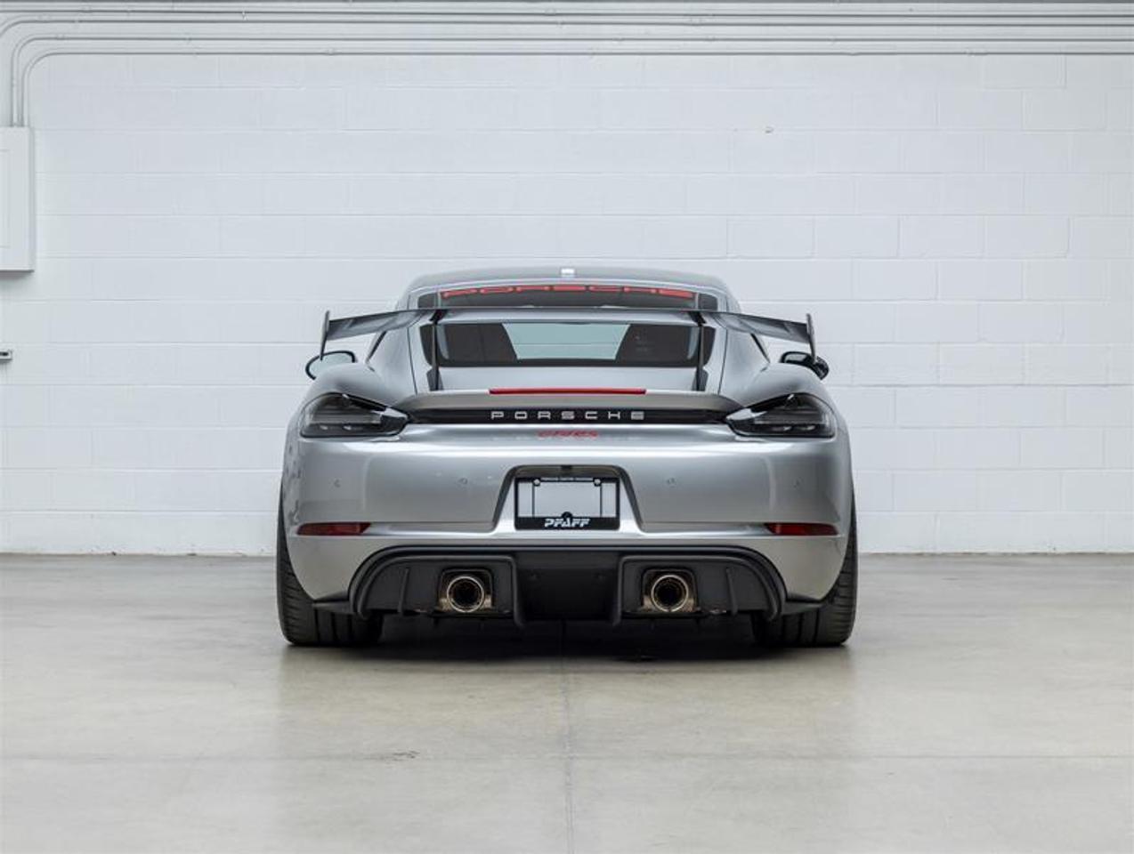 2025 Porsche 718 Cayman  Photo