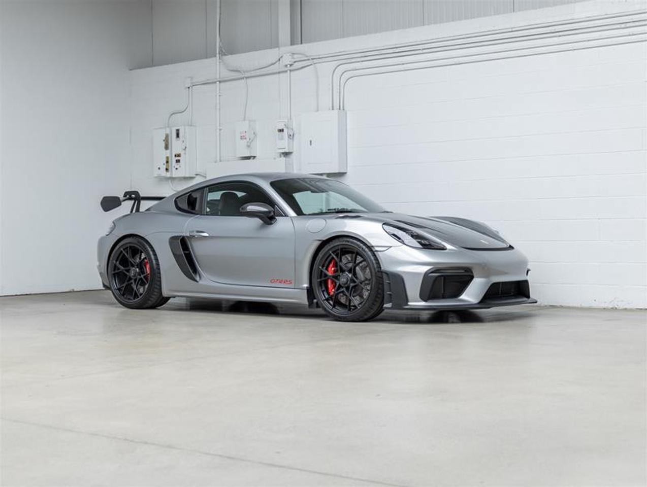 2025 Porsche 718 Cayman  Photo