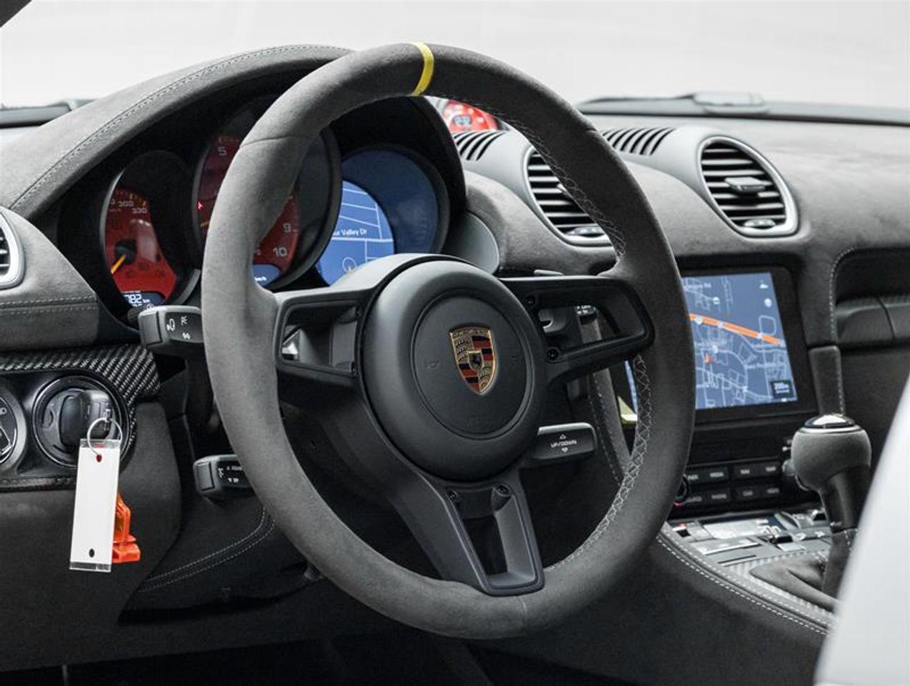 2025 Porsche 718 Cayman  Photo