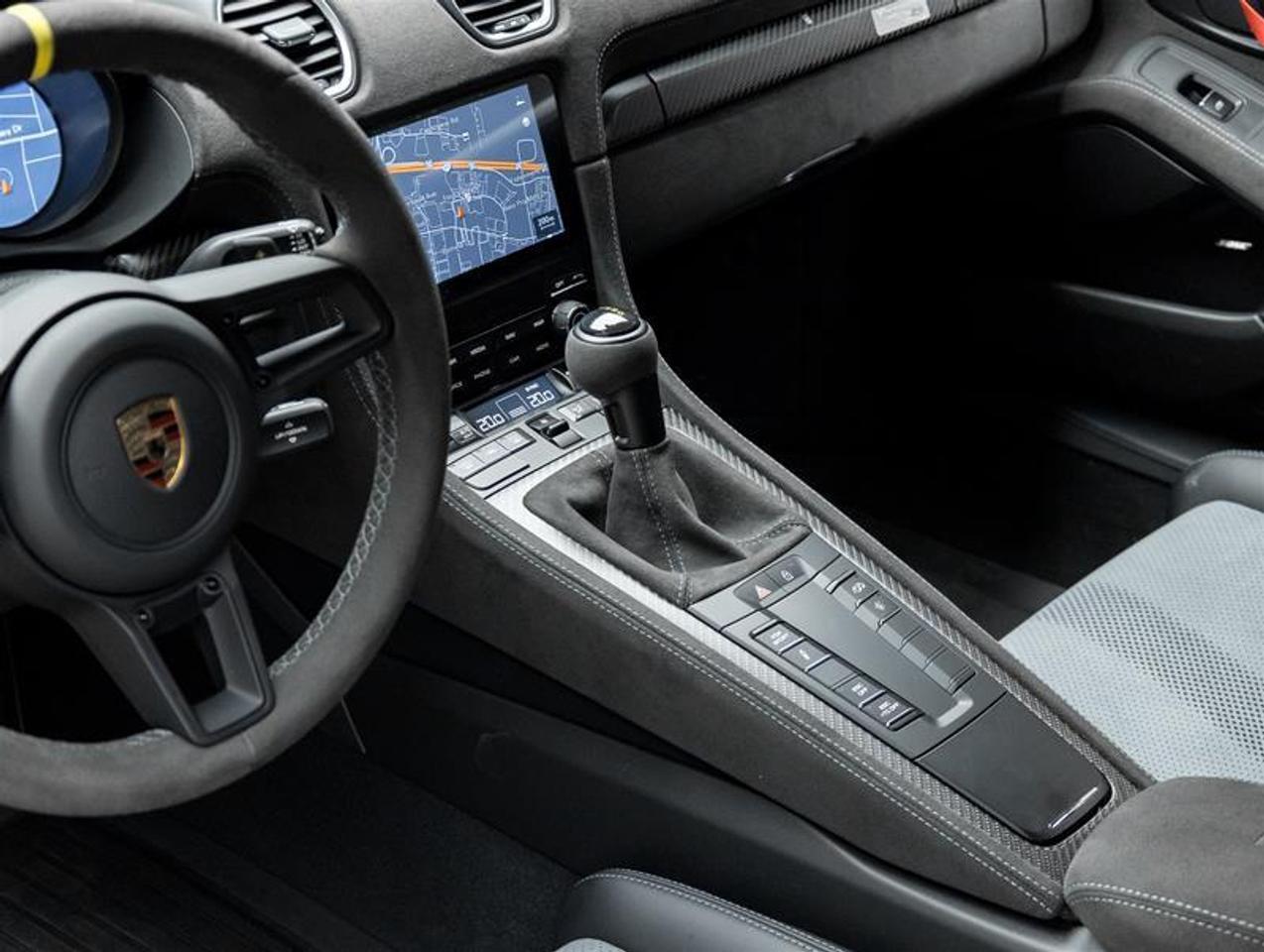 2025 Porsche 718 Cayman  Photo