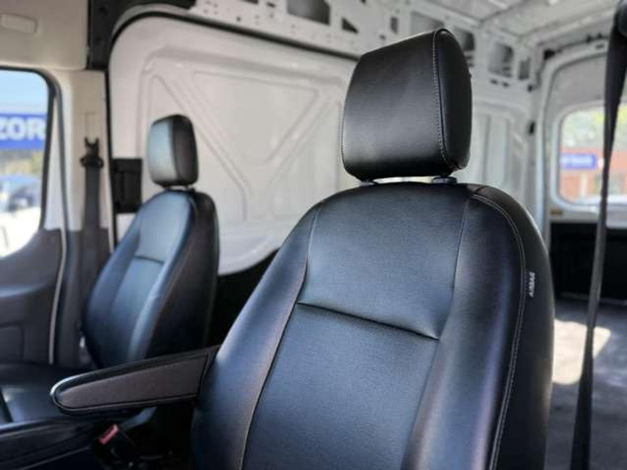 2023 Ford Transit Cargo Van 148 Wheelbase HighRoof Certified LowKM Warranty Photo