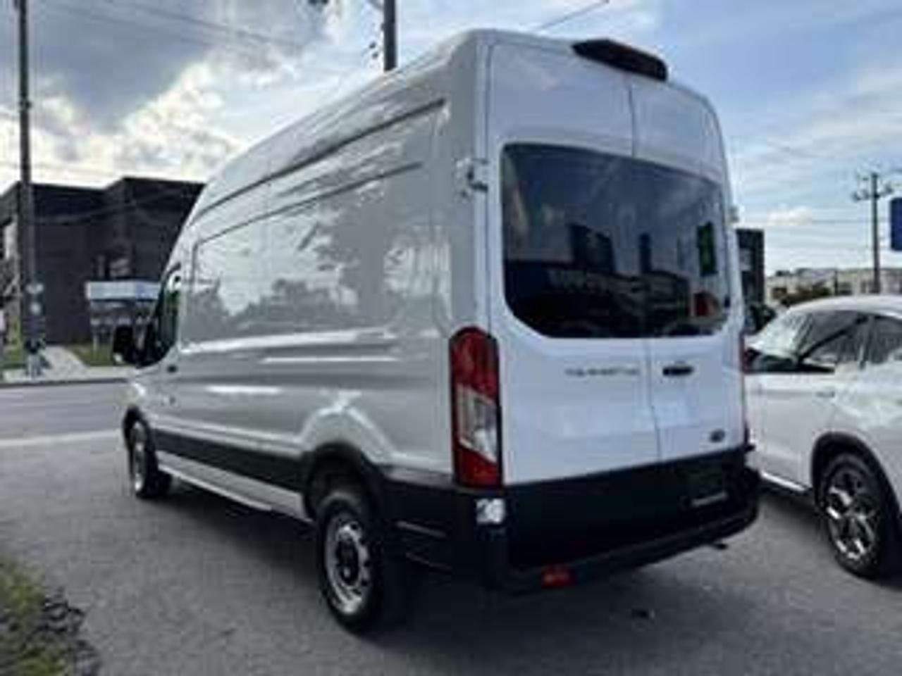 2023 Ford Transit Cargo Van 148 Wheelbase HighRoof Certified CleanCarfax LowKM Photo