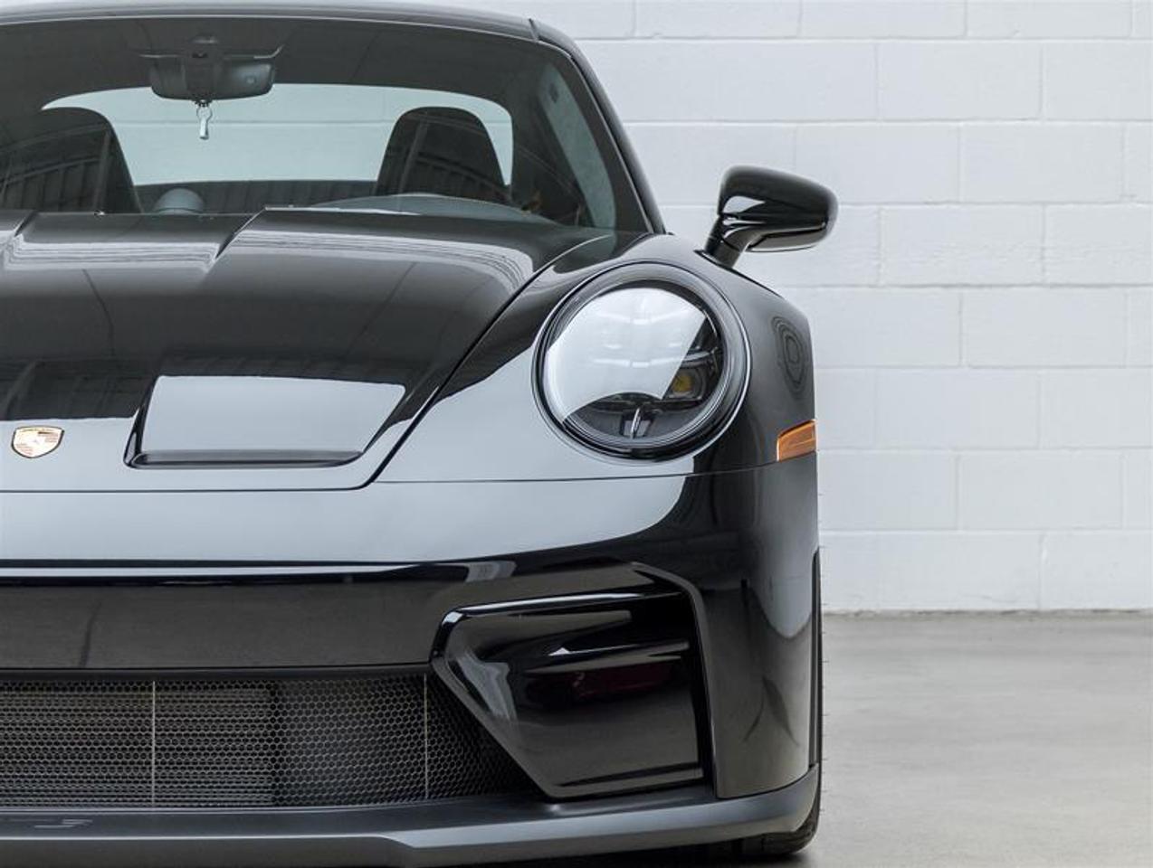 2025 Porsche 911  Photo