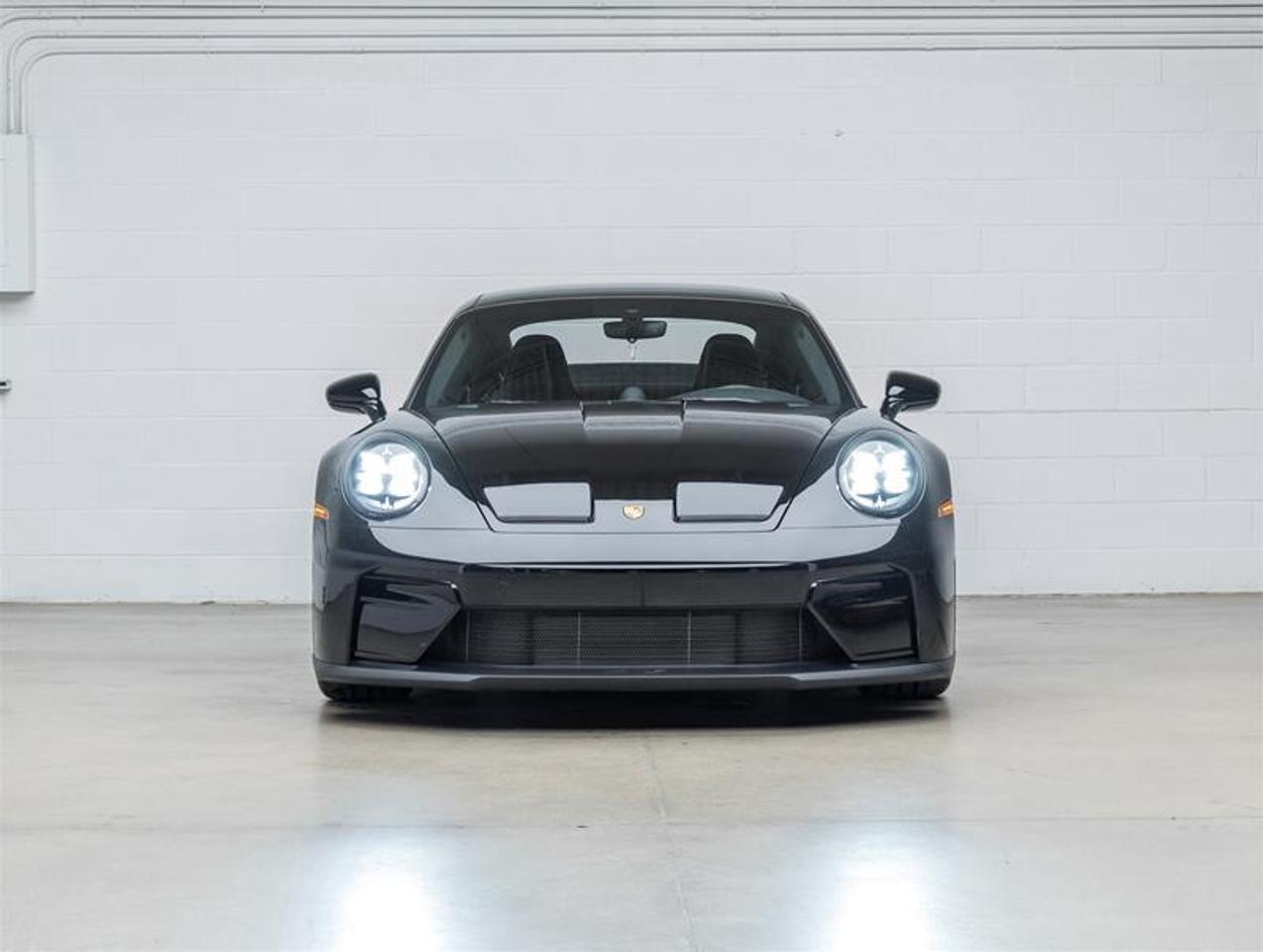 2025 Porsche 911  Photo