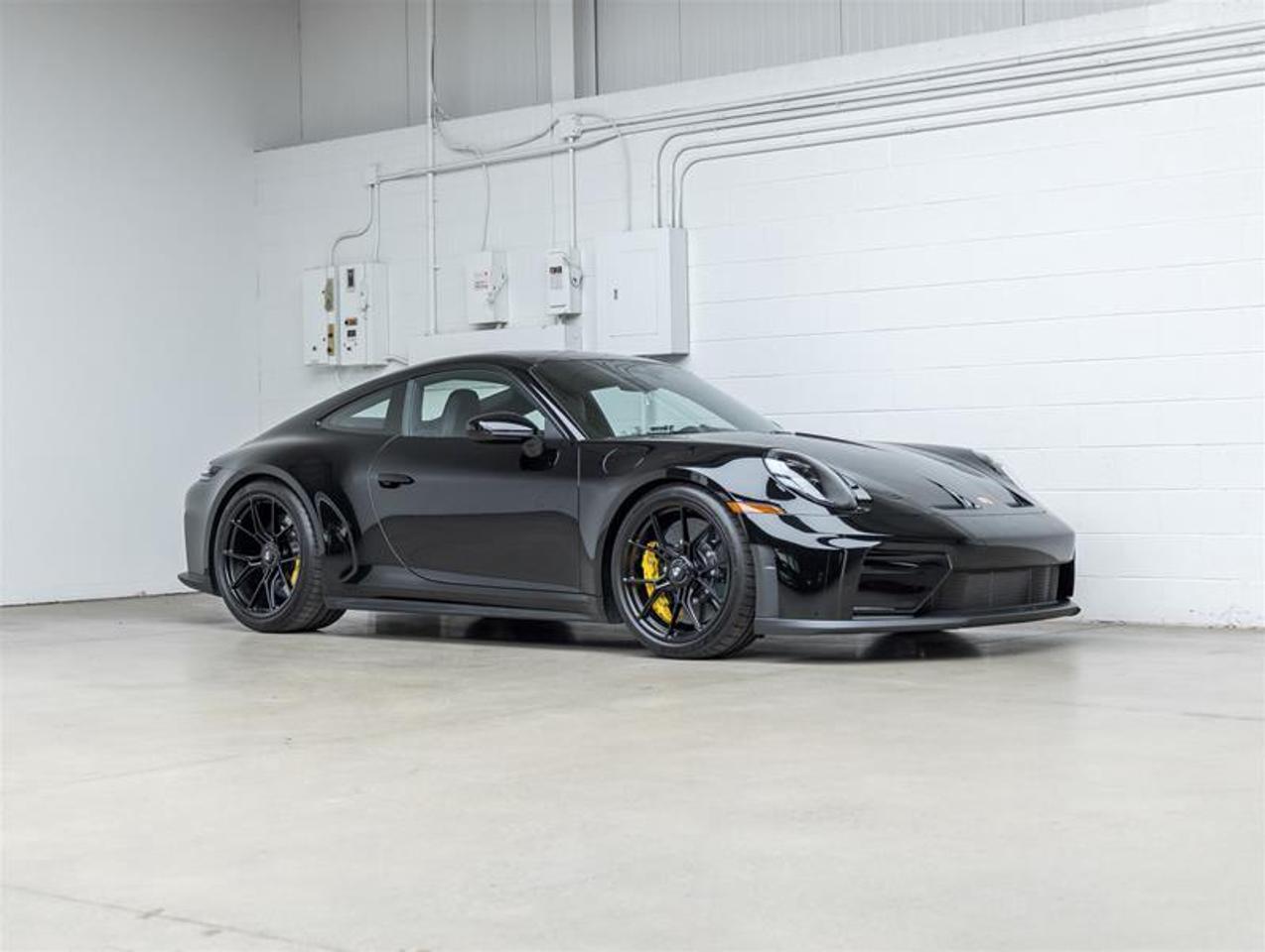 2025 Porsche 911  Photo