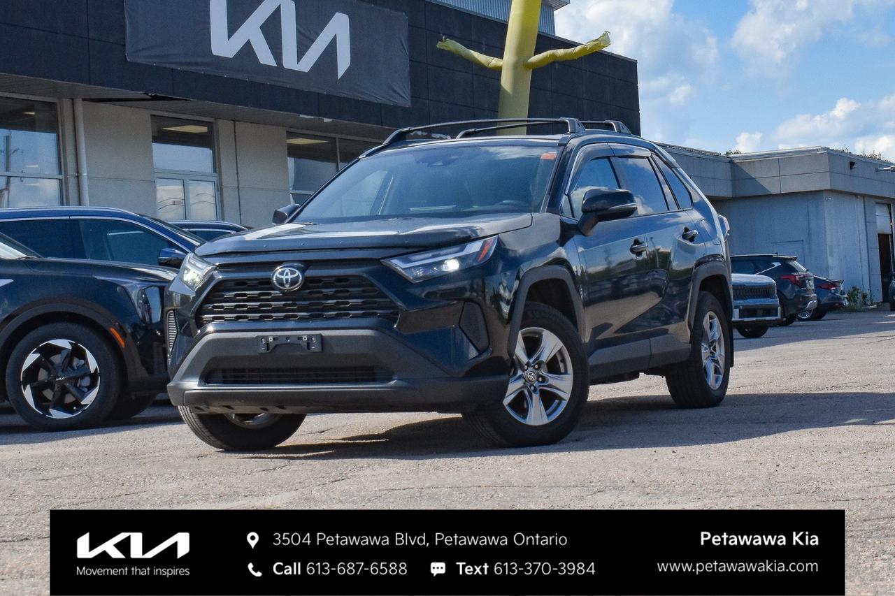 2023 Toyota RAV4 XLE 4dr All-wheel Drive Photo
