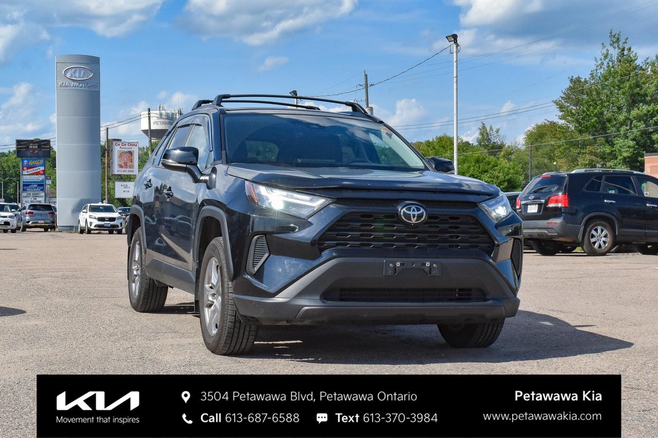 2023 Toyota RAV4 XLE 4dr All-wheel Drive Photo