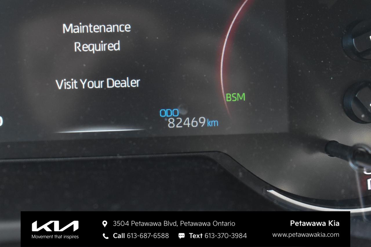 2023 Toyota RAV4 XLE 4dr All-wheel Drive Photo