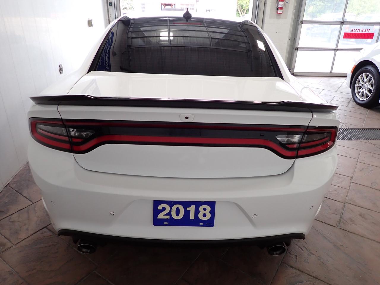 2018 Dodge Charger SRT Hellcat RWD LEATHER Photo