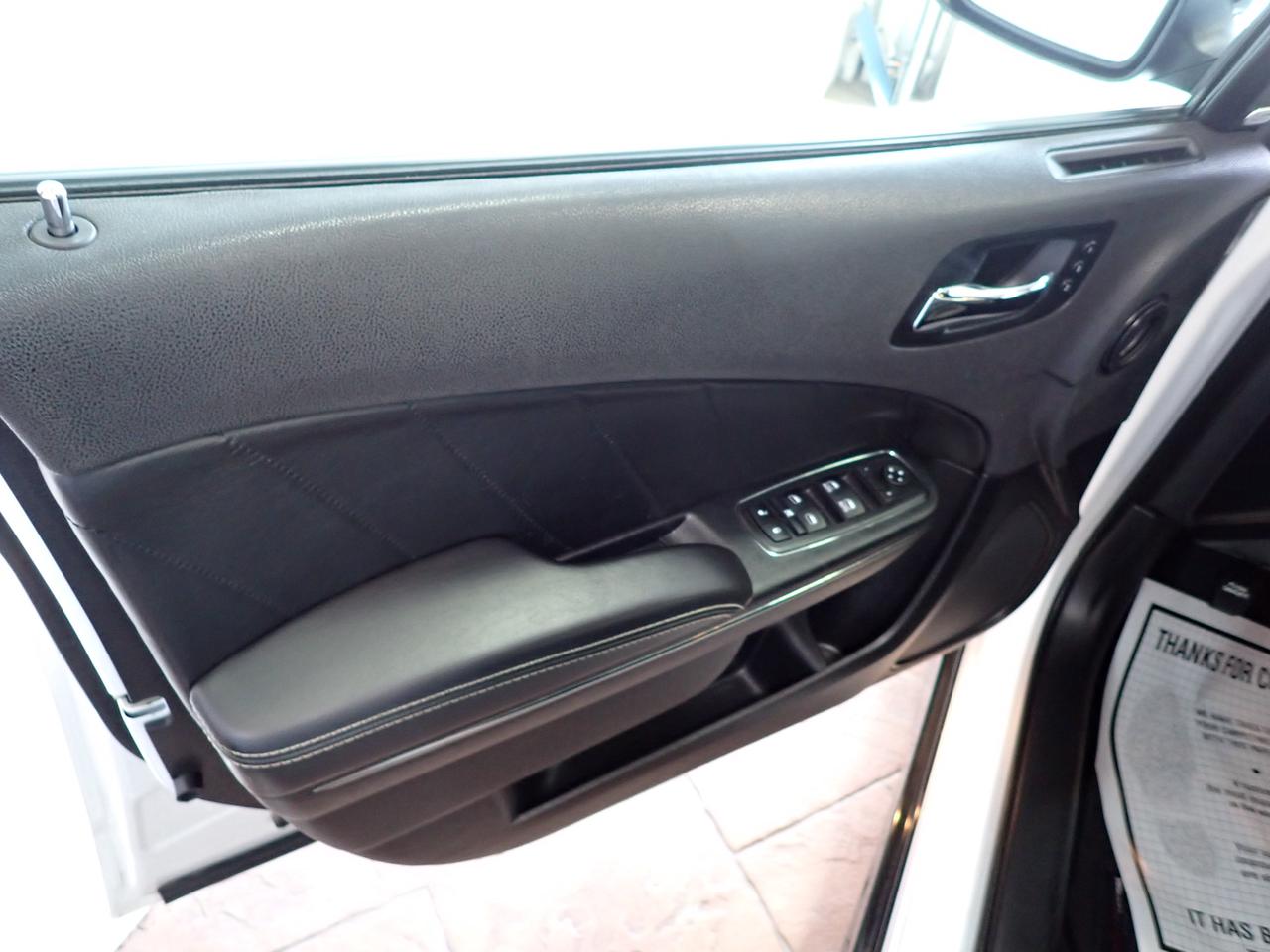2018 Dodge Charger SRT Hellcat RWD LEATHER Photo