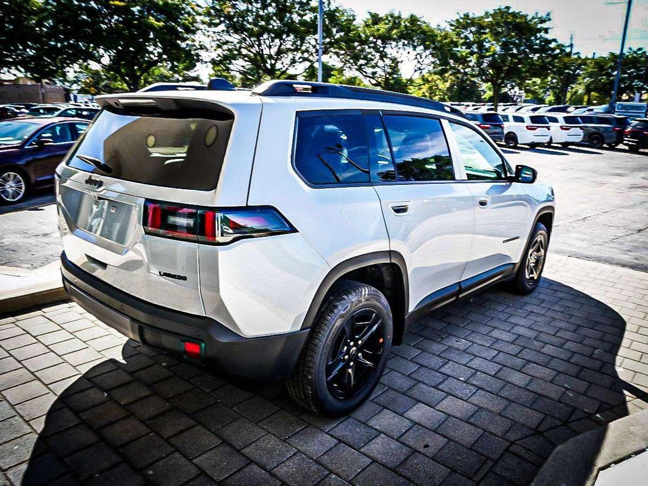 2026 Jeep Cherokee  Photo