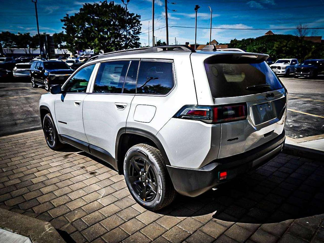 2026 Jeep Cherokee  Photo