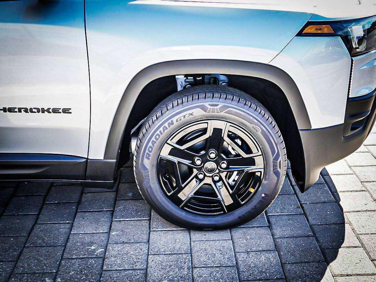 2026 Jeep Cherokee  Photo